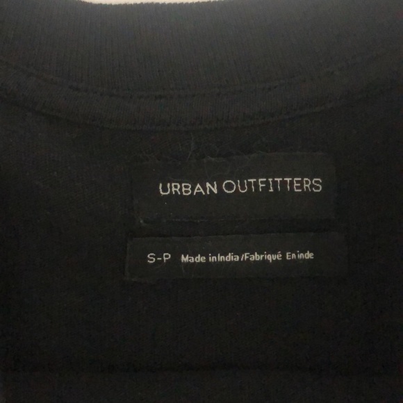 Sequin embroidered muscle tank - Picture 2 of 3